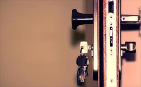 How to Restrict Pages using Middleware and PageFilters
