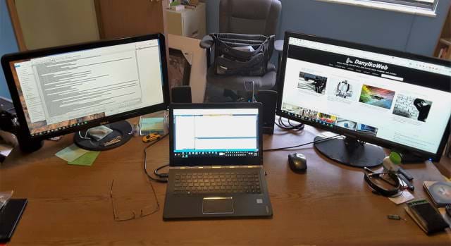 Picture of my workspace before my revamp